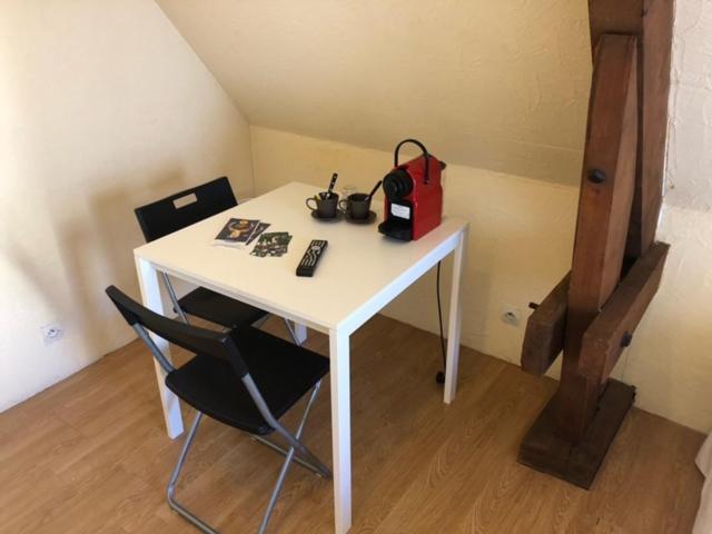 Apartmán Jardin Fleury Gien Exteriér fotografie